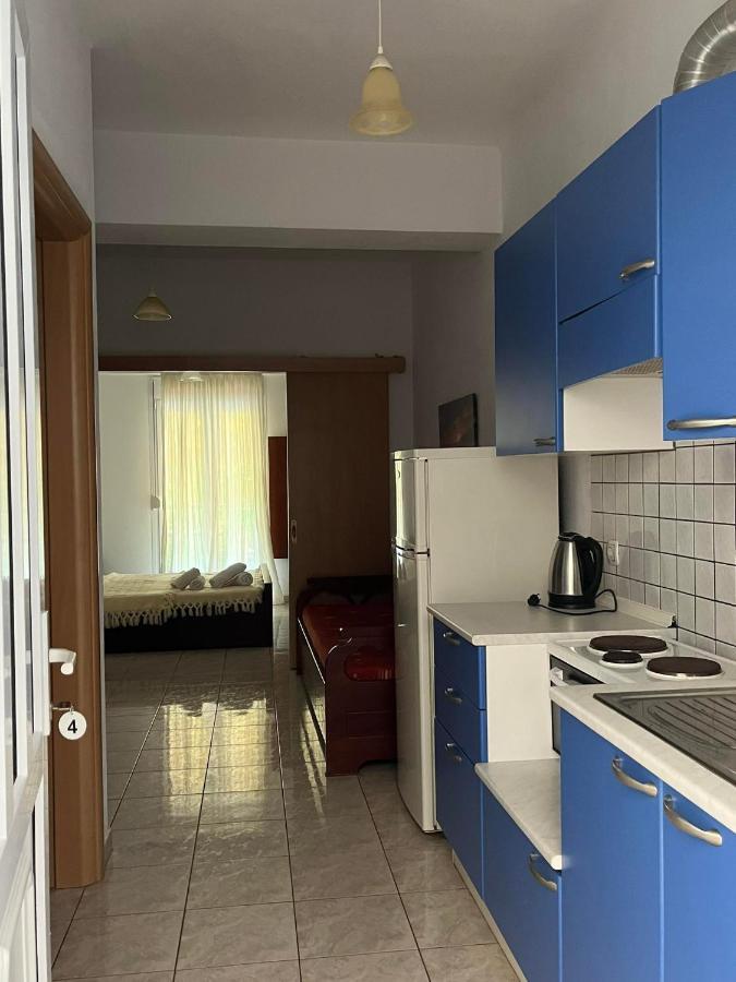Dimos Apartments Kokkino Nero Bagian luar foto